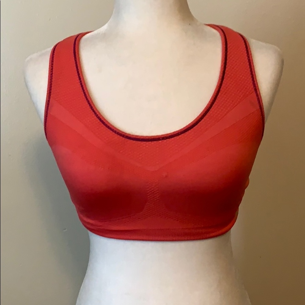 Champion‎ sports bra